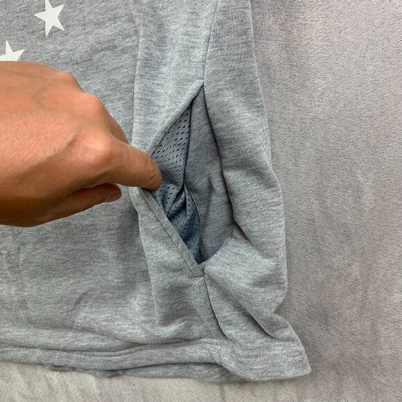 Under Armour Mens Sweater Medium Gray Hoodie Long Sleeve Canada Flag Big Logo - Picture 6 of 9